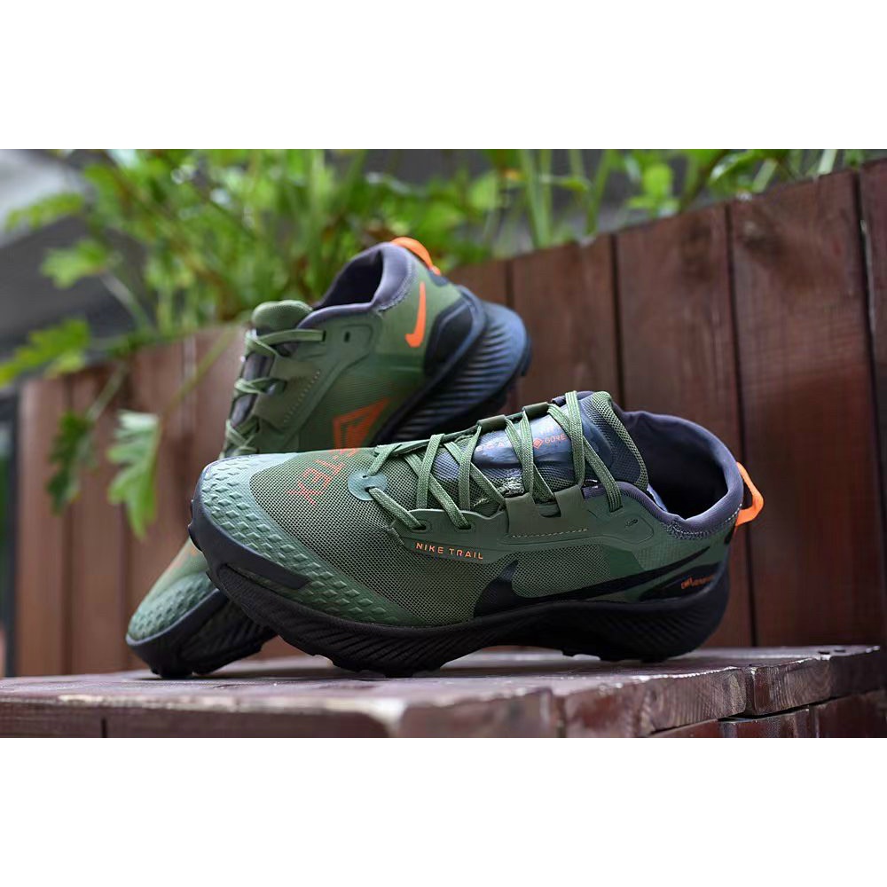 Giầy thể thao Nike Pegasus Trail Gotex êm nhẹ, thoáng khí