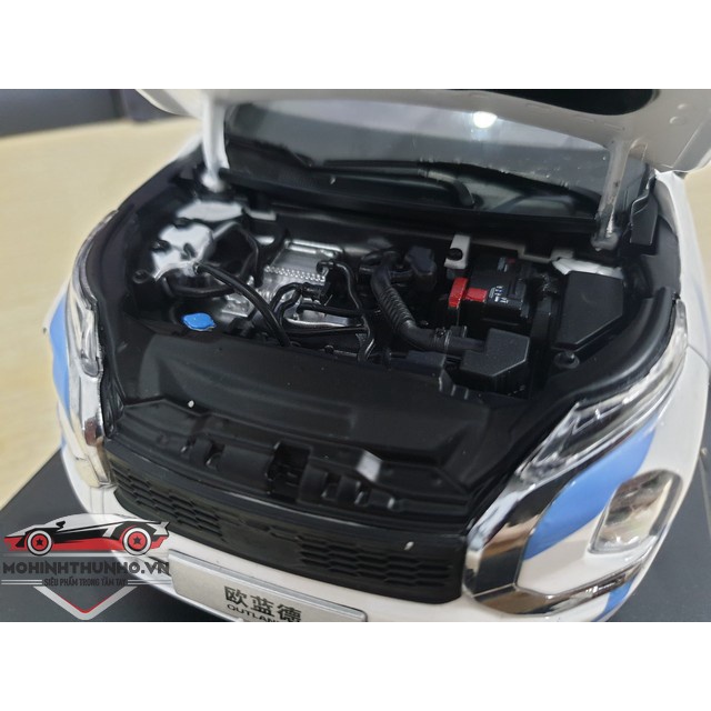 Xe mô hình Mitsubishi Outlander 2023, tỉ lệ 1:18