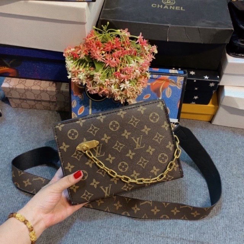 Túi hộp Lv đeo chéo thời trang, túi xách đẹp 2023 dây xích vàng