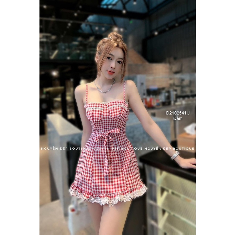 Đầm kiểu 2 dây caro dáng ngắn phối ren!