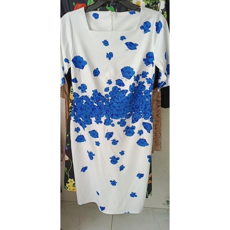 Đầm Ckay dáng body in hoa đối xứng quá đẹp