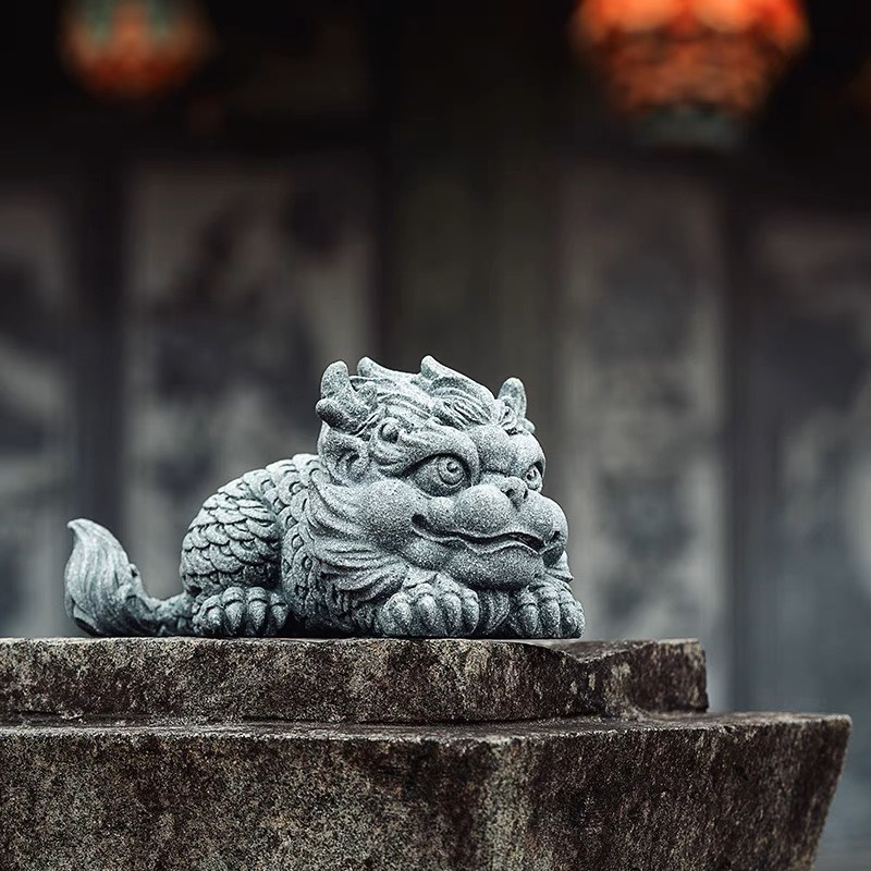 Tượng KỲ LÂN ĐẠI CÁT Đá Sa Thạch trang trí bàn trà, bàn làm việc, quà tặng ý nghĩa