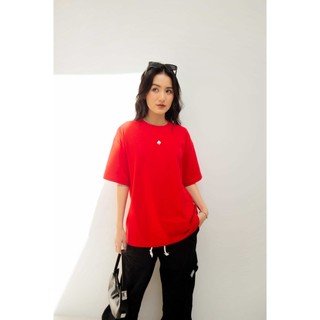 Áo thun nữ logo RED/ WHITE/BLACK form rộng | JUDITH Tee | Secodee