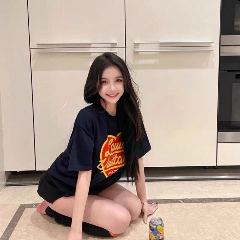 Áo Thun Nam Nữ Louis Vuitton. Áo phông nam nữ Unisex. Áo Thun In Hình Trái Tim Siêu Hot