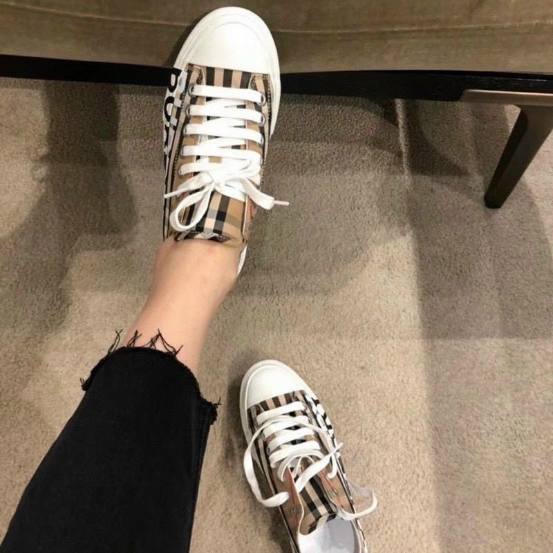 Giày thể thao nữ Bbr viền kẻ chữ đế nâu cao cấp