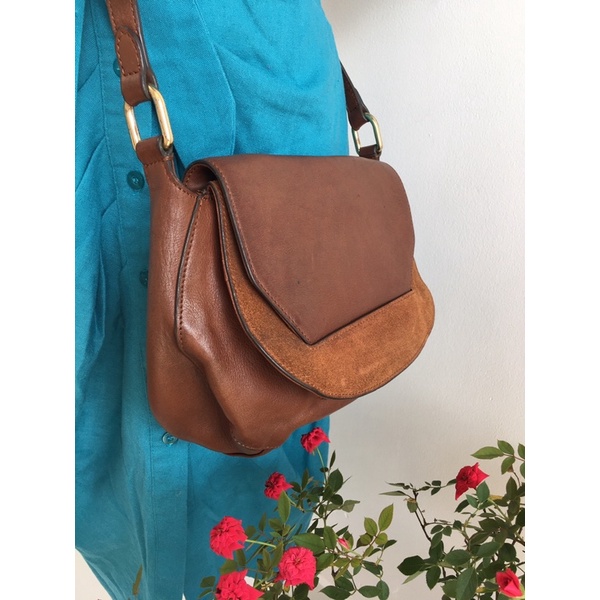 Túi đeo chéo da thật hiệu VINCE CAMUTO