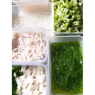 Chè dừa non lá dứa