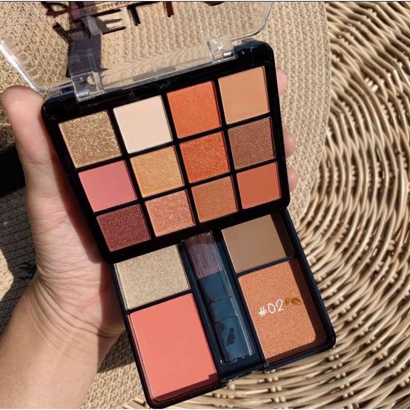 No.02 Đỏ Đất - Set Trang Điểm: Phấn Mắt + Má + Tạo Khối Thái 16 Ô Sivanna Colors