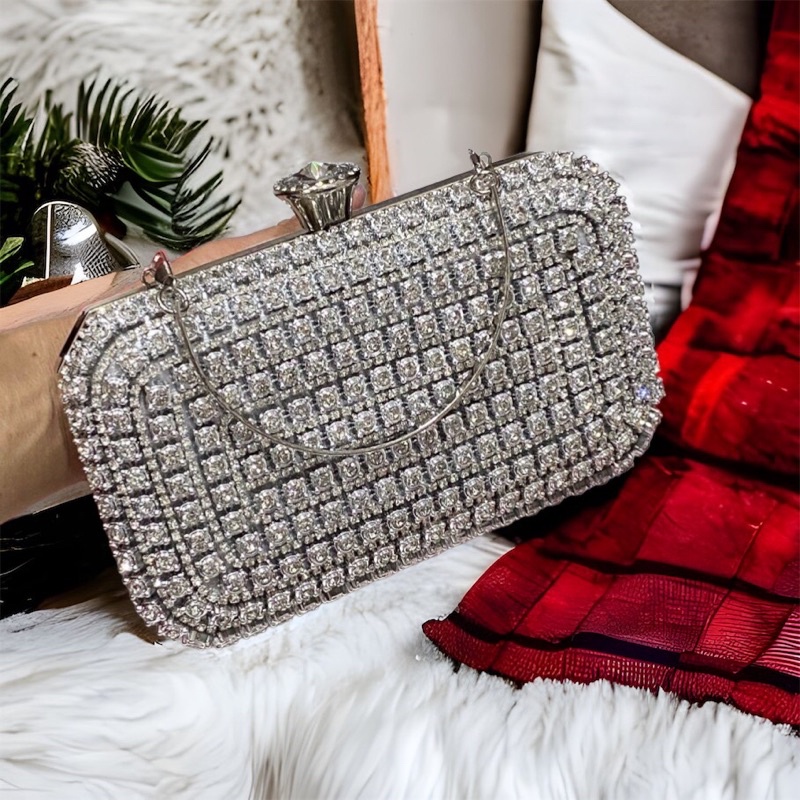 Bóp Đầm Đeo Vai Kết Hạt Thủ Công Hàng Cao Cấp Có Quai{ Nhận giao hoả tốc trong ngày khu vực tphcm}