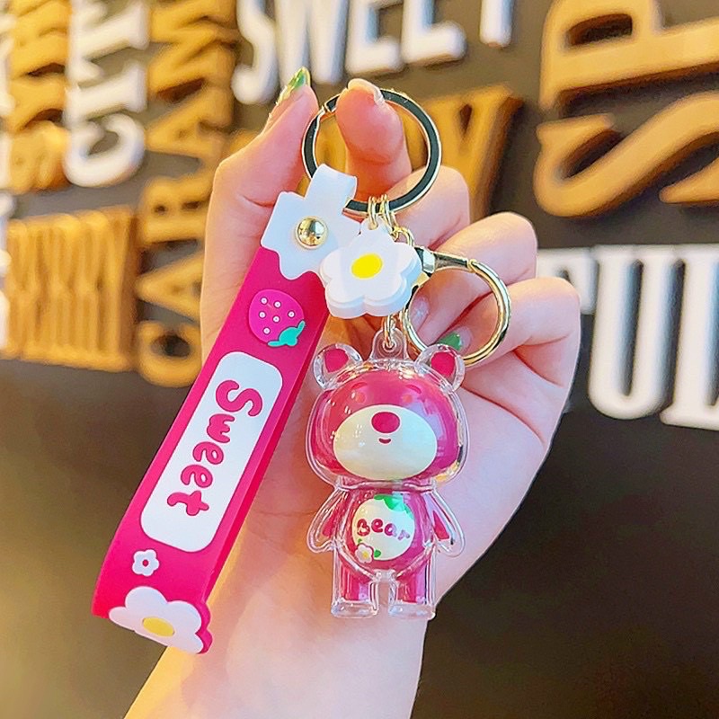 MÓC KHOÁ NHỰA GẤU DÂU LOTSO