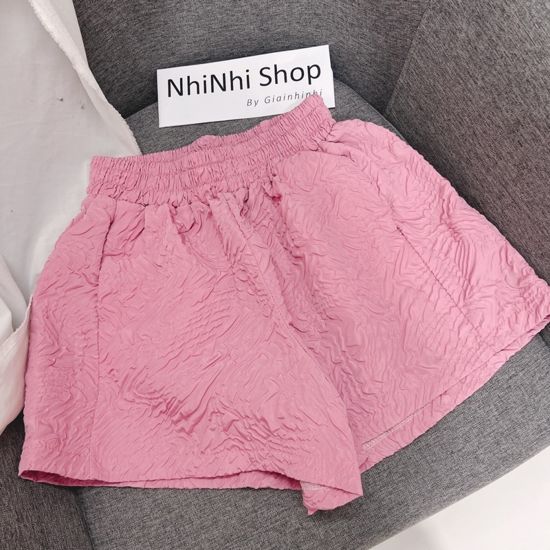 Quần short phồng dập hoa nổi cạp chun, Quần đùi cạp cao có túi 2 bên QS817 - NhiNhi Shop