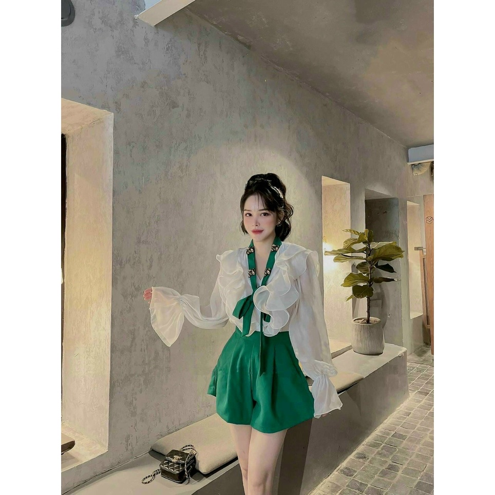 SÉT ÁO TAY DÀI BÈO VAI KÈM QUẦN &amp; DÂY NƠ CÓ ĐÍNH ONG HOẠ TIẾT CỔ hottrend sành điệu