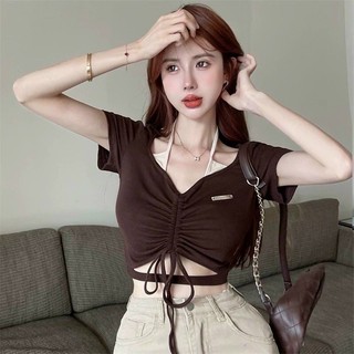 Áo croptop cổ yếm rút dây trước xịn xò sos2