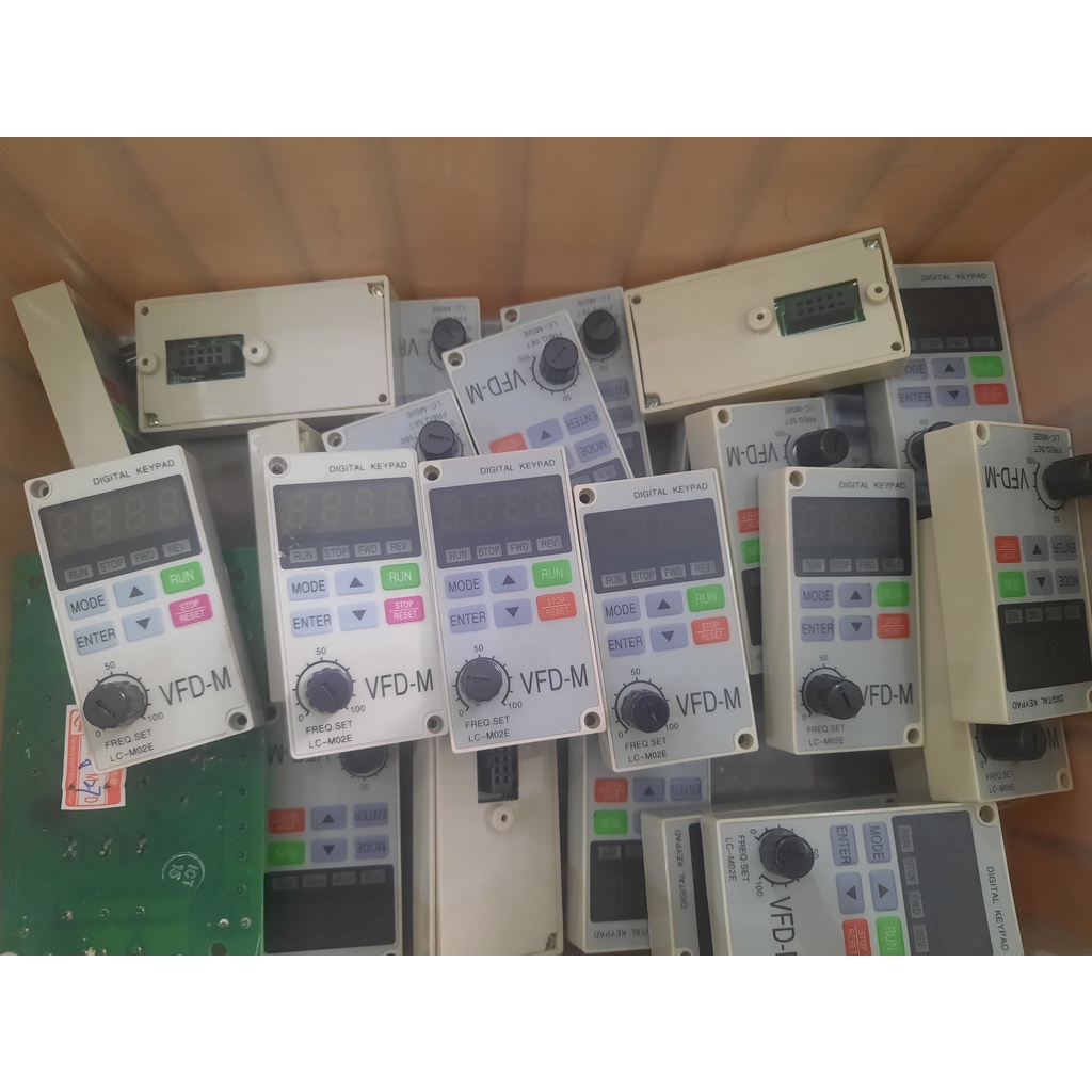 Màn Hình bàn phím Biến Tần Delta M