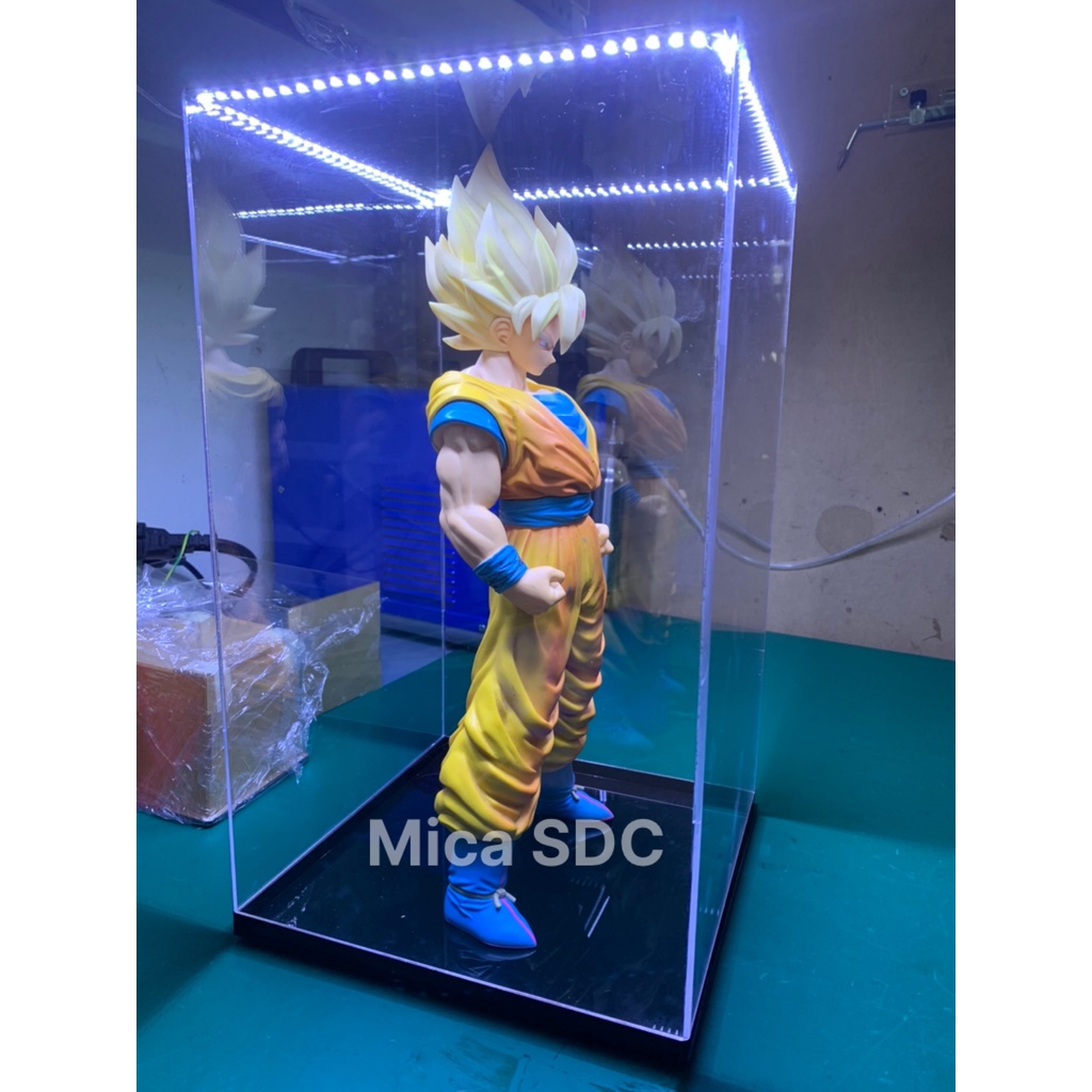 HỘP TRƯNG BÀY MÔ HÌNH GUNDAM - HỘP MICA TRONG SUỐT ĐẾ ĐEN