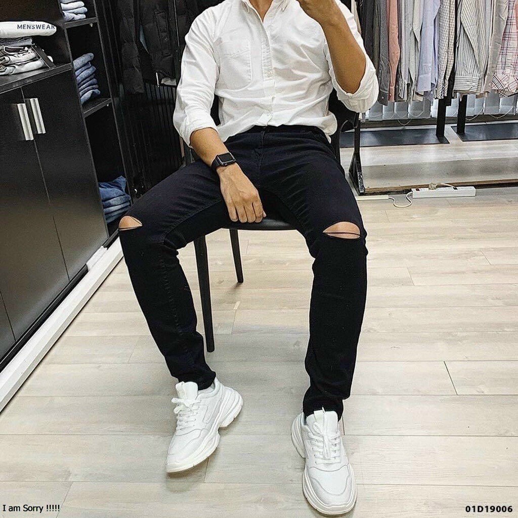 Quần Jean Nam Màu đen kiểu rách thoáng mát chất vải denim, Quần bò nam ống côn thoáng mát đẹp SOLOShop ms19006