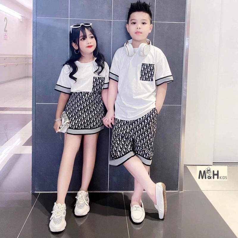 Set đôi Di.orr cho chị em/anh em diện đôi nhé