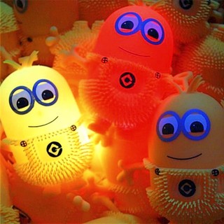 Minion phát sáng bóp dẻo đồ chơi thư dãn hoặc trang trí bàn làm việc cao cấp