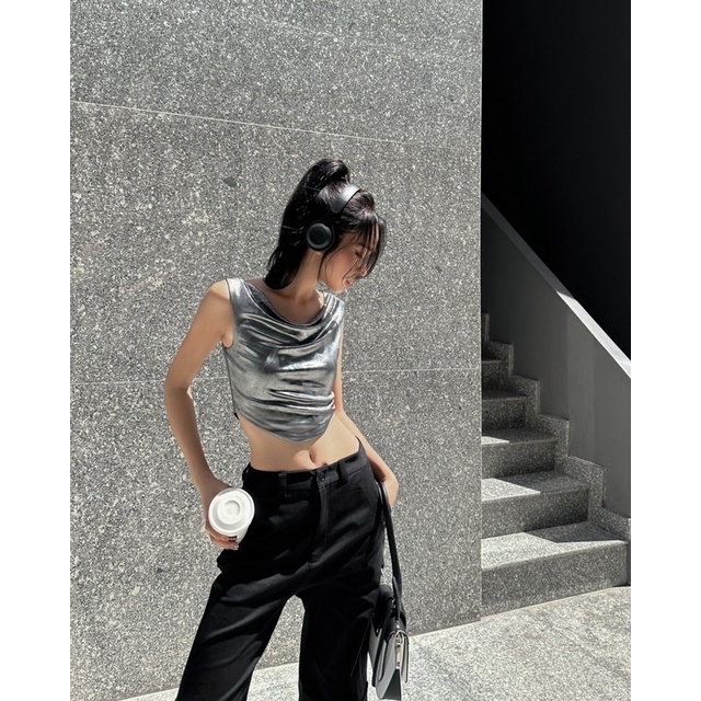 Naomi Set - Set áo croptop lệch vai và chân váy kim sa - THIẾT KẾ BỞI IAMCOCO.OFFICIAL