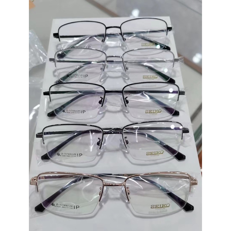 Mắt Kính Nửa Gọng Titan Nguyên Chất Mạ Vàng 18k Siêu Nhẹ Cho Nam