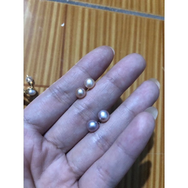 Bộ: Bông tai nụ khách chọn