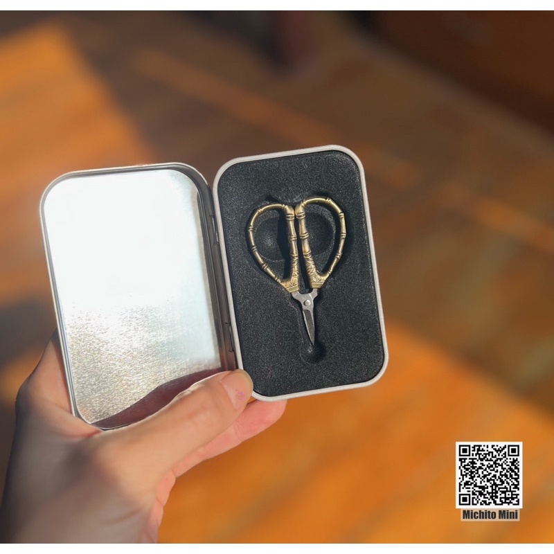 Kéo mini Siêu sắc - Full box hộp thiếc cho nấu ăn mini - dài 5.9cm