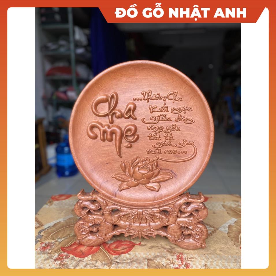 Tranh đĩa gỗ hương đá đục phong thuỷ chữ cha mẹ để bàn trang trí phòng khách và tủ, Đồ gỗ mỹ nghệ NHẬT ANH cao cấp
