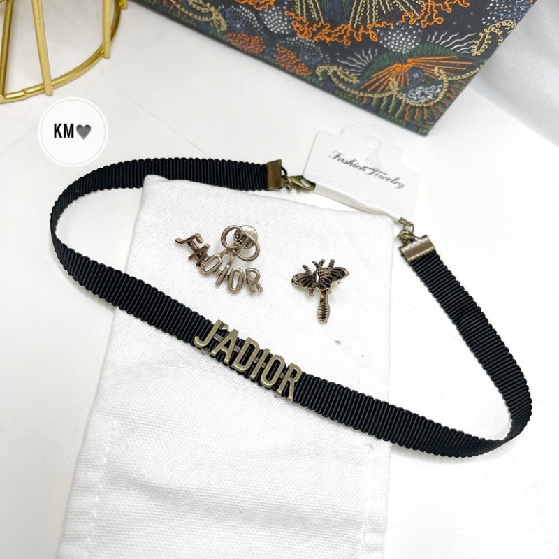 Set vòng cổ hoa tai choker chữ đính đá cao cấp sang chảnh