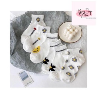 Set 10 Đôi Tất Hoa Cúc Hot Trend ( Đen và Trắng )