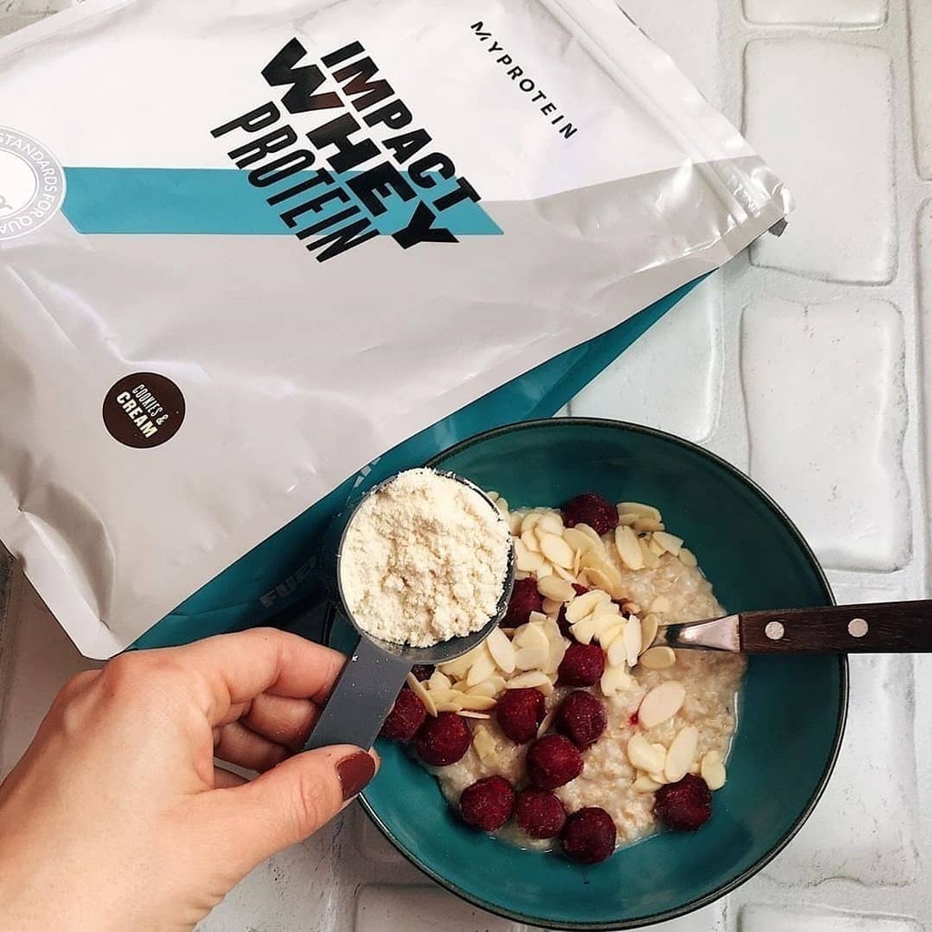 Bột đạm dinh dưỡng thể thao thể hình IMPACT WHEY PROTEIN 2.5KG hỗ trợ tăng cơ từ thương hiệu MYPROTEIN