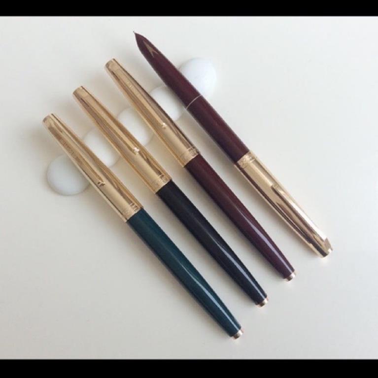 Bút máy kim tinh HERO 331.