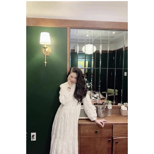 Đầm ren tay dài trắng hàng TQ cổ trụ