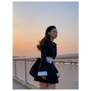 Set áo crop vest kẻ sọc + short
