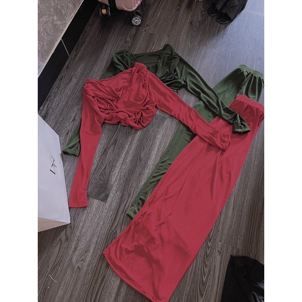 Áo Thun Nhũ Cổ Đổ Croptop Tay Dài Cực Xịn