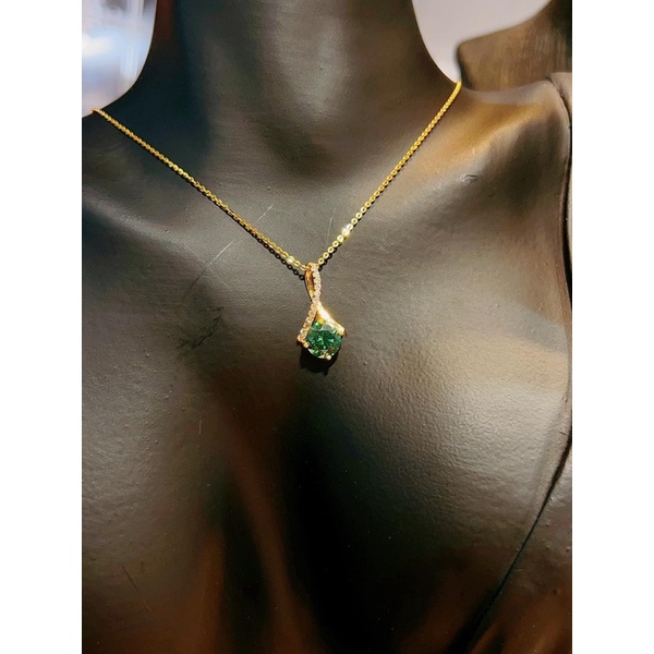 mặt dây đeo 10 k mặt đính kim moissanite
