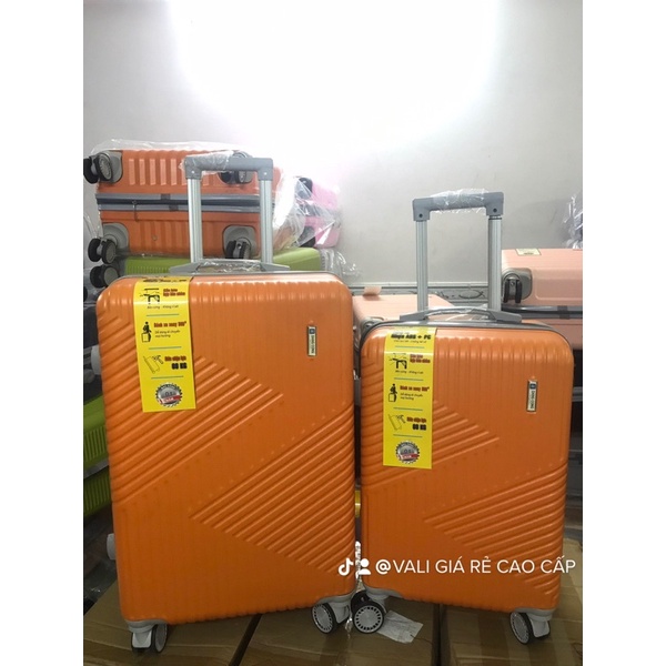 Sale sốc Vali nhựa size 20in 🌺🌺