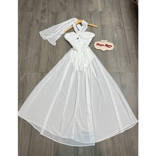 maxi cổ yếm xẻ tà cách điệu