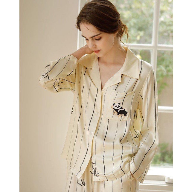 Bộ Đồ Ngủ Pyjama Phối Cổ Ve Cho Nữ Mềm, Mướt, Thấm Hút Mồ Hôi Họa Tiết Gấu Trúc Phối Kẻ Cao Cấp