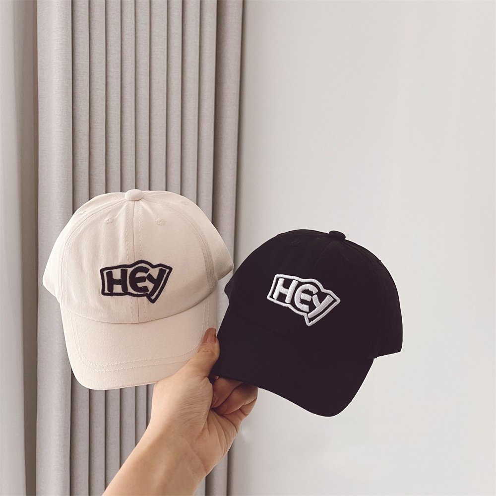 Mũ nón lưỡi trai in chữ Hey phong cách dễ thương cho bé trai, bé gái PKN43