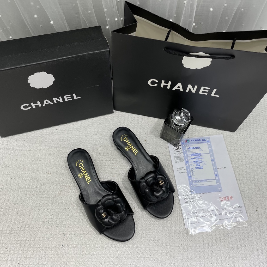 DÉP LÊ CHA NEO HOA TRÀ