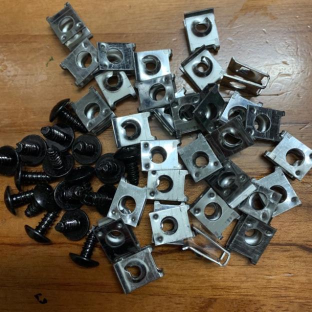 Ốc ya + pas kẹp ya