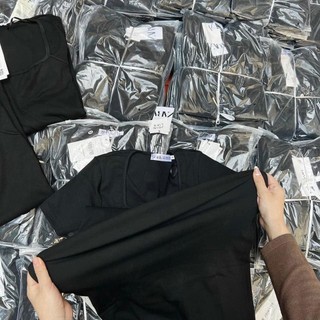 Váy dáng dài cổ U tay cộc