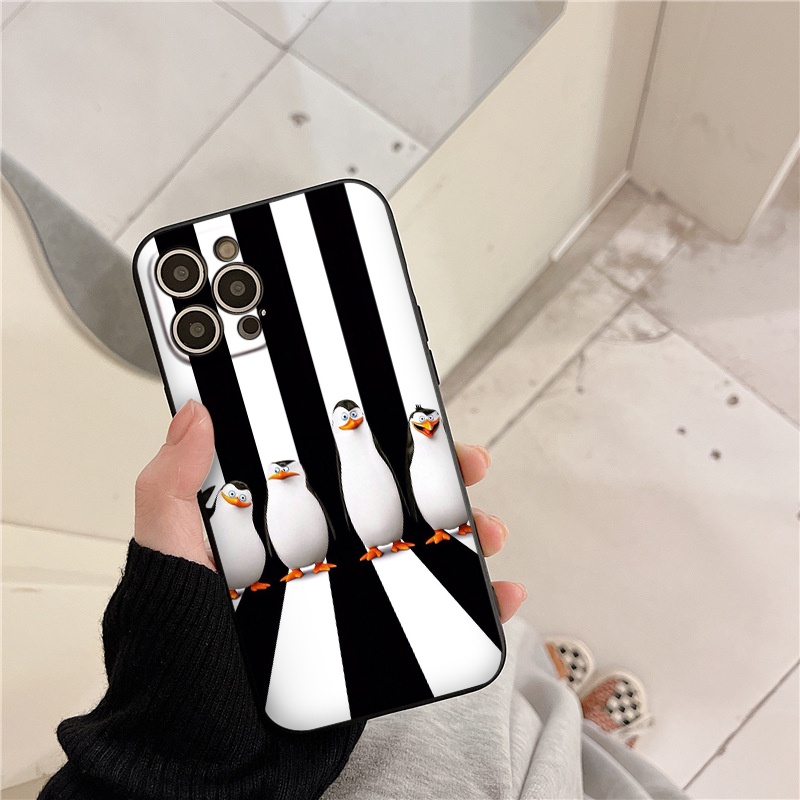 Ốp lưng iphone cạnh vuông chim cánh cụt sọc đen 6plus/6s/6splus/7/7plus/8/8plus/x/xs/11/12/pro/max/plus/promax e2001