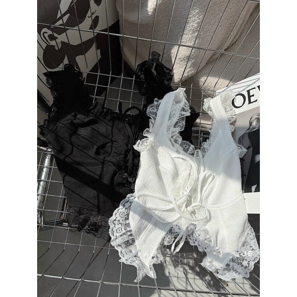 ÁO XỐP CỔ V VIỀN REN DÂY BẢN ĐAN NGỰC CÓ MÚT NGỰC DÀY DẶN