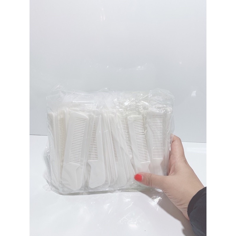 Lược chải tóc mini mang đi du lịch