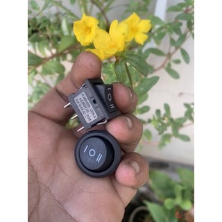 Công tắc bập bênh 3 chân  20mm*21mm*15mm