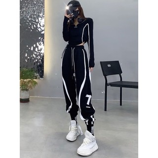 set bộ thể thao nữ phong cách