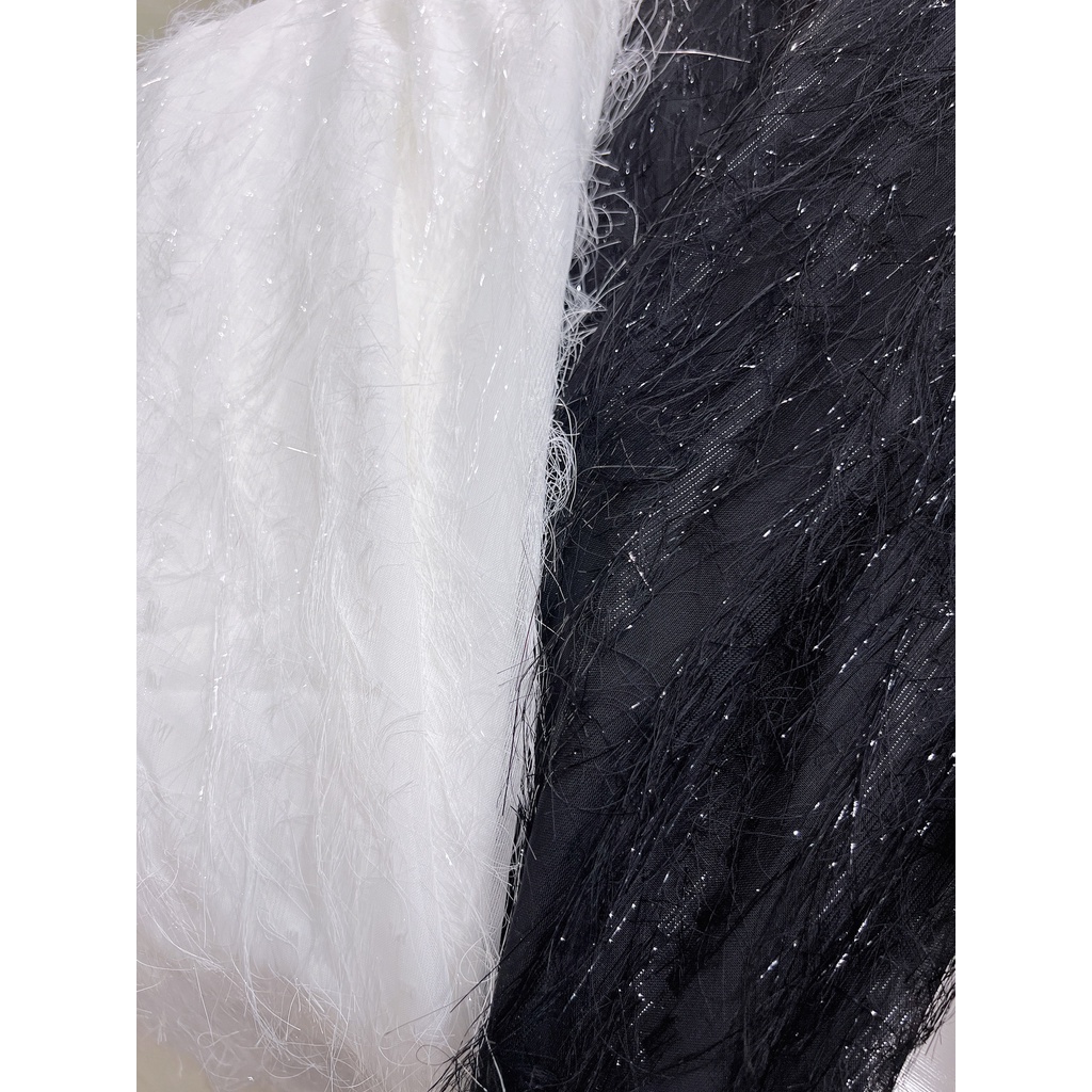 Váy trễ vai Glandie chất vải lông kim tuyến 2 lớp cao capa.