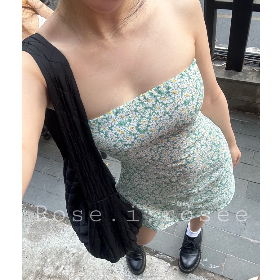 Đầm hoa body ôm người đơn giản trẻ trung