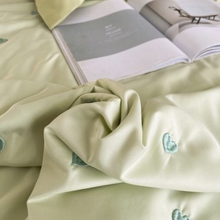 Set chăn ga 4 món lụa tim chăn trần hè màu pastel